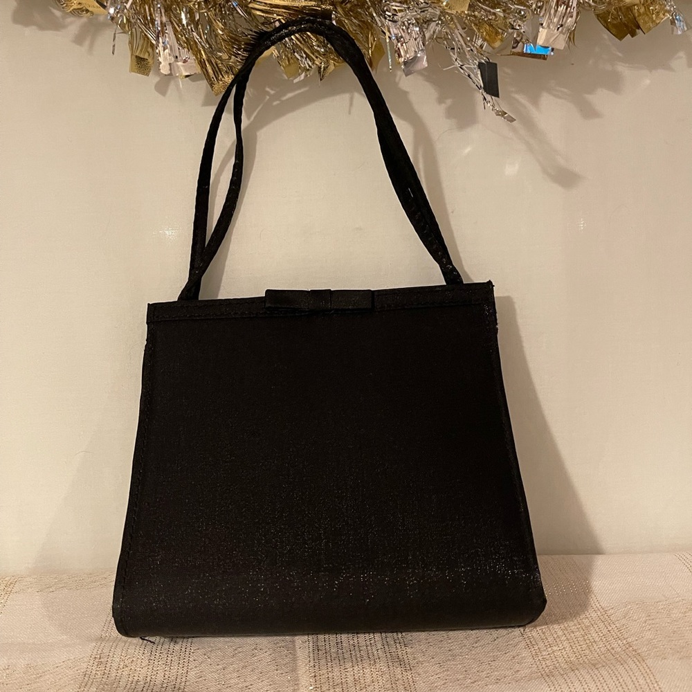 Unknown Brand Small Black Satin Like Wristlet Purse.